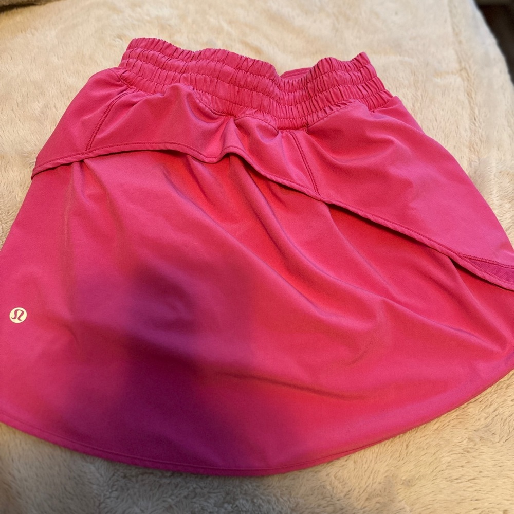 Lululemon Pace Rival mid-rise skirt